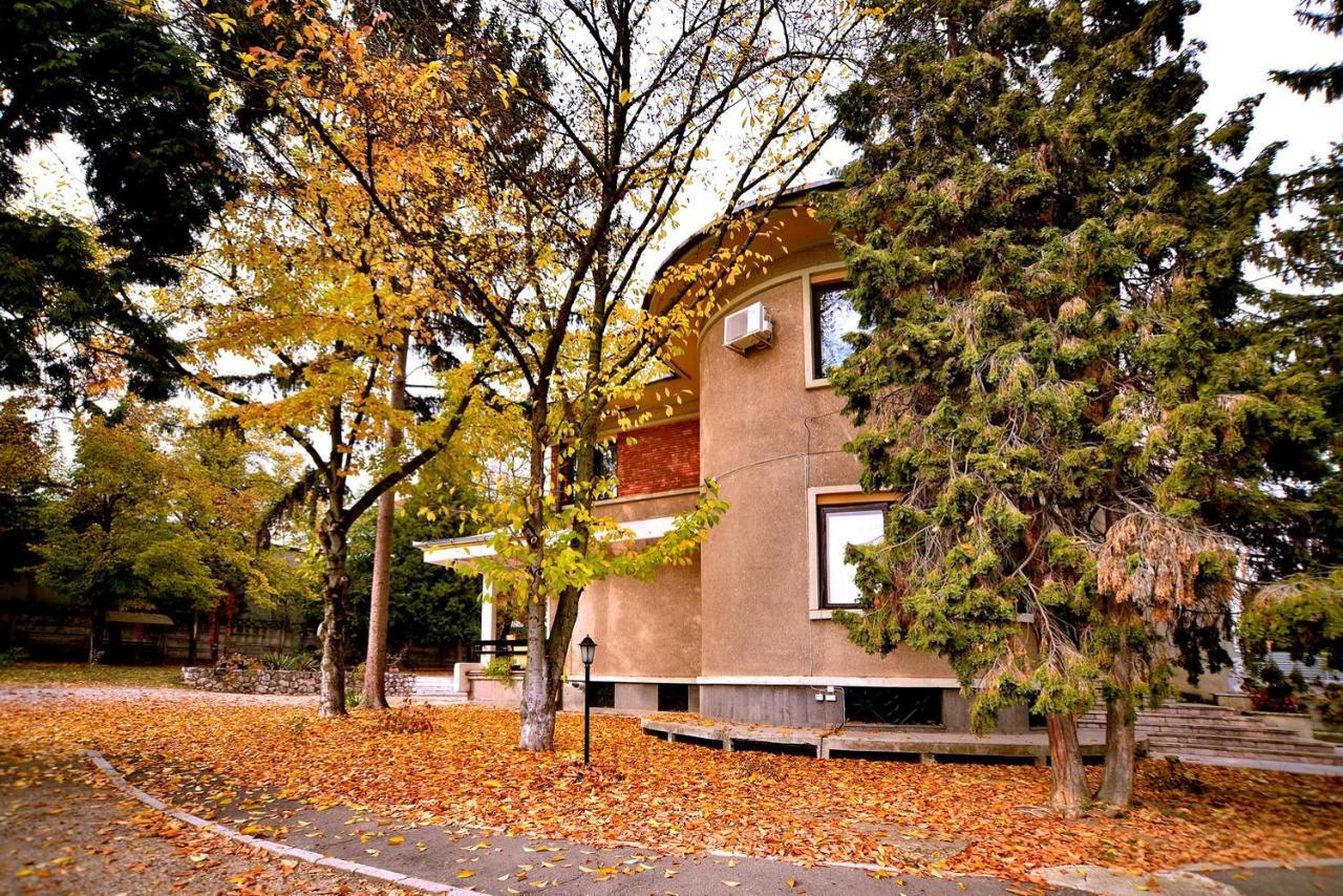 Casa Negustorului Hotel Deva Exterior photo